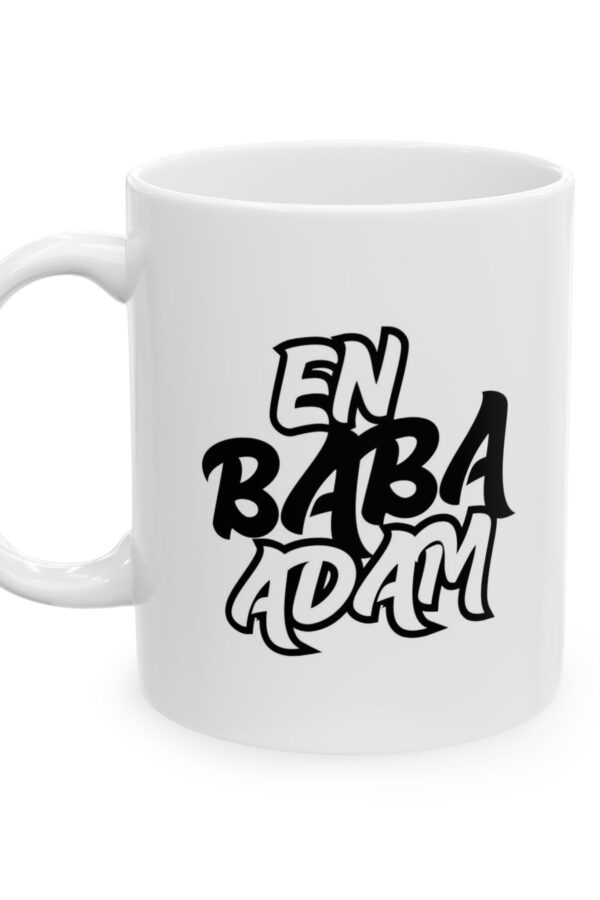 En Baba Adam Siyah Beyaz2 renklerde Babalar Günü – Doğum Günü Hediyesi – Hediye Porselen Kupa Bardak