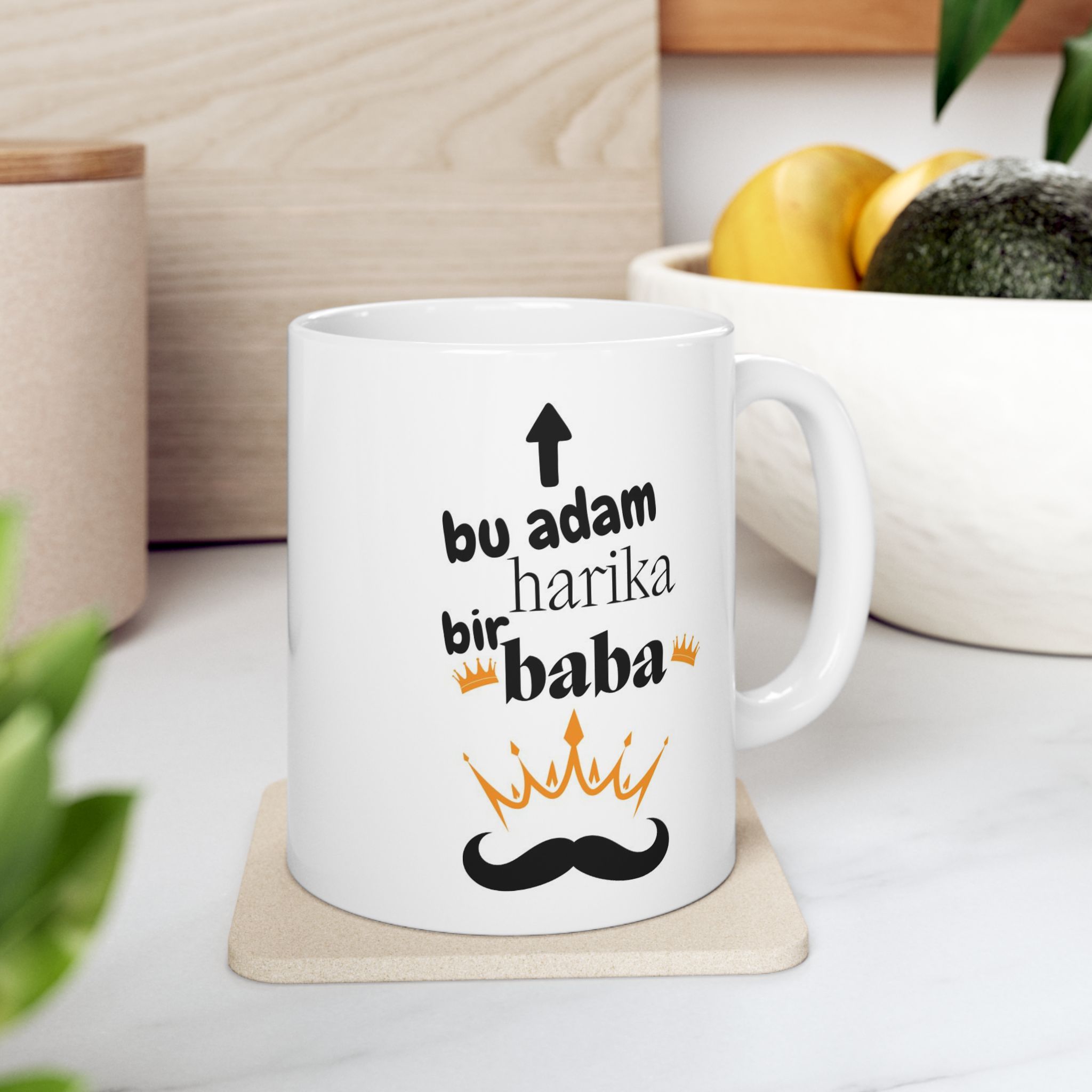Bu Adam Harika Baba Babalar Günü - Doğum Günü Hediyesi - Hediye Porselen Kupa Bardak